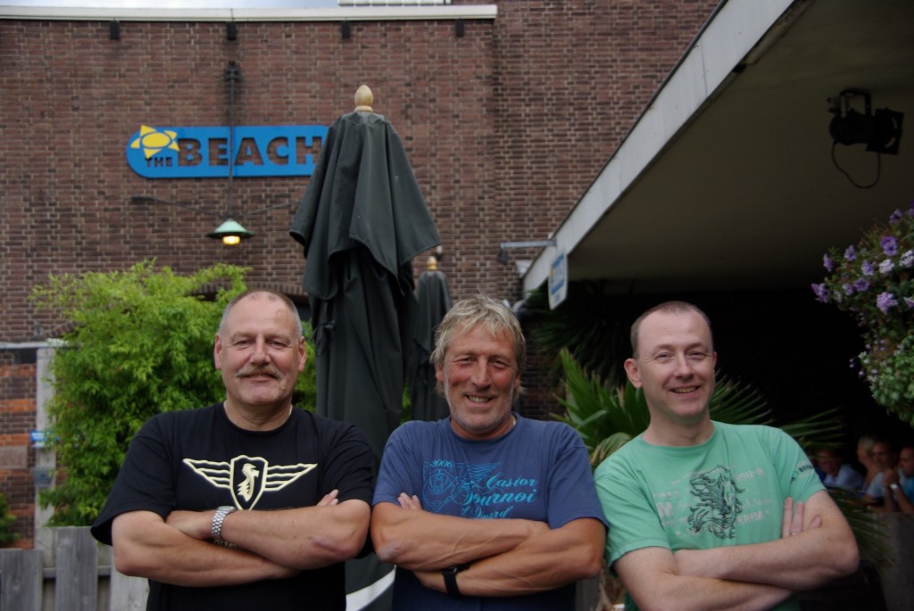 bit-the-boys-are-back-in-town5-1024x685
